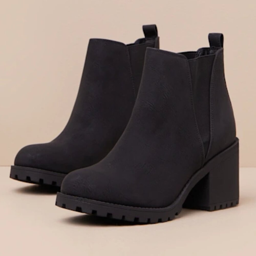 Lisbon Black High Heel Ankle Booties - Size 9